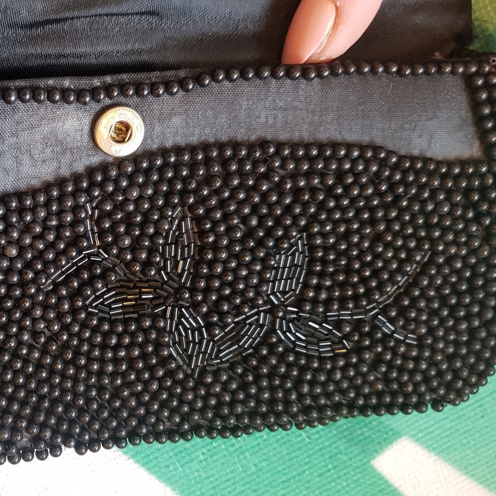 Vintage beaded clutch - Picture 4 of 6